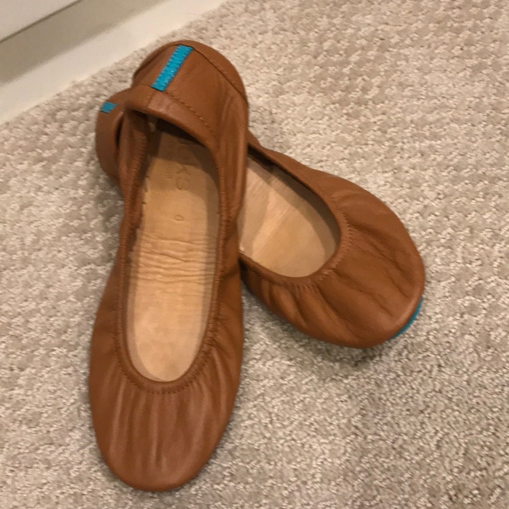 Tieks flats in chestnut